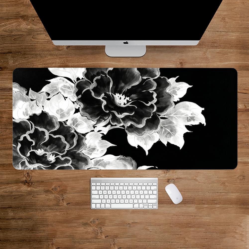 Desk Setup Black And White - Tappetino per mouse con peonia tinta