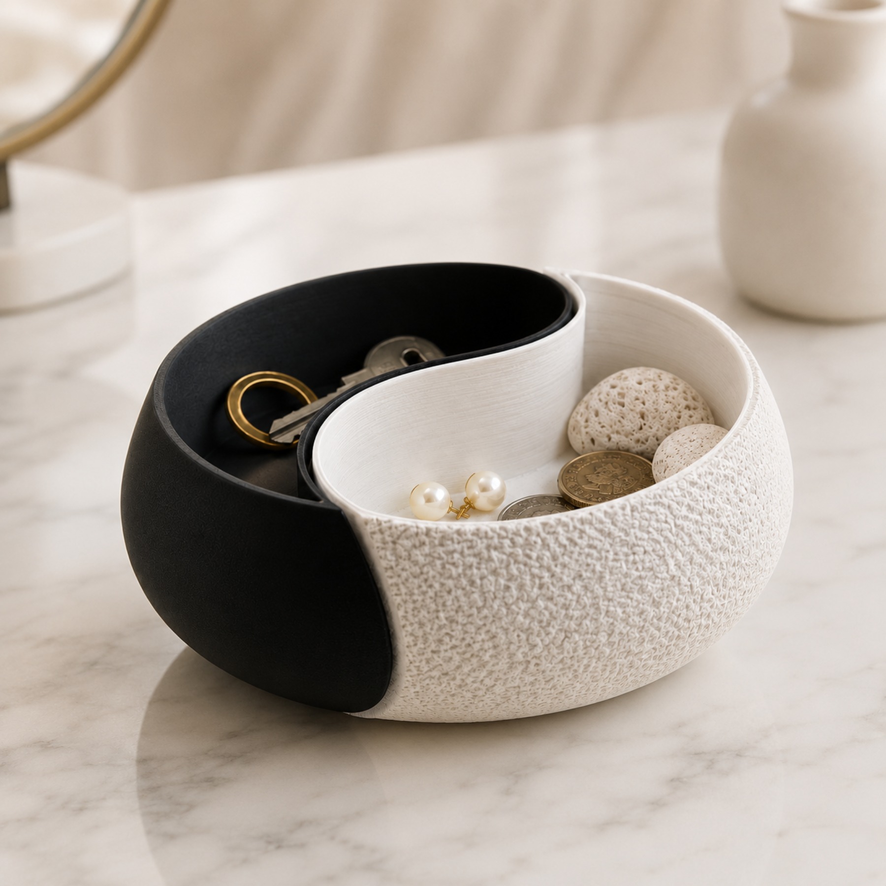 Ciotola portaoggetti monopezzo - Desk Setup Black And White recensione e prezzo