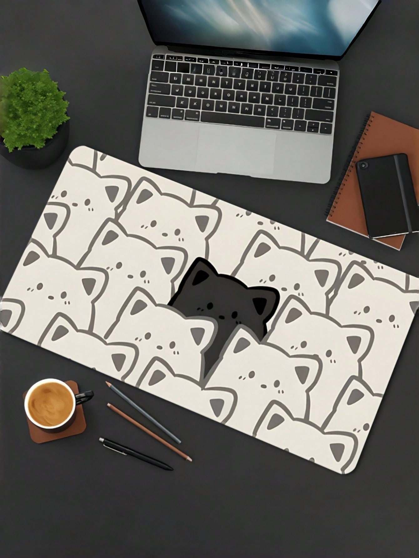 1 Pezzo Grande Tappetino per M - Desk Setup Black And White recensione e prezzo